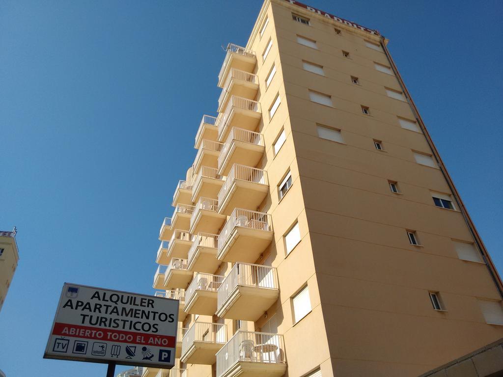 Apartamentos Turisticos Biarritz - Bloque I Гандия Экстерьер фото