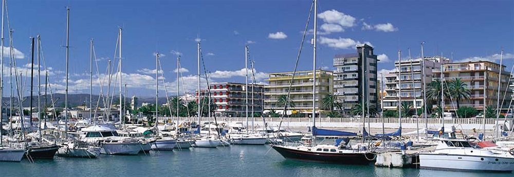 Apartamentos Turisticos Biarritz - Bloque I Гандия Экстерьер фото