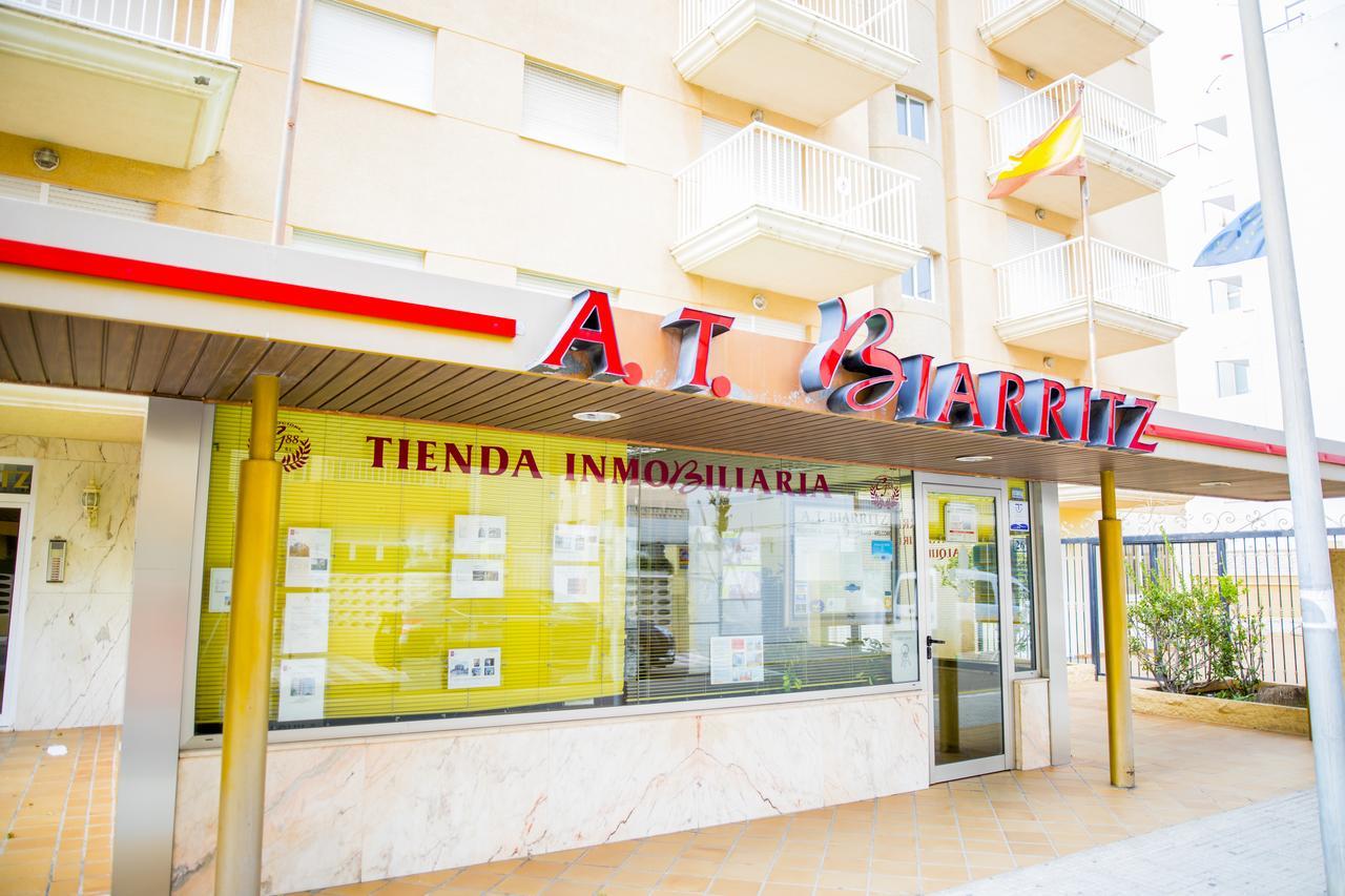 Apartamentos Turisticos Biarritz - Bloque I Гандия Экстерьер фото