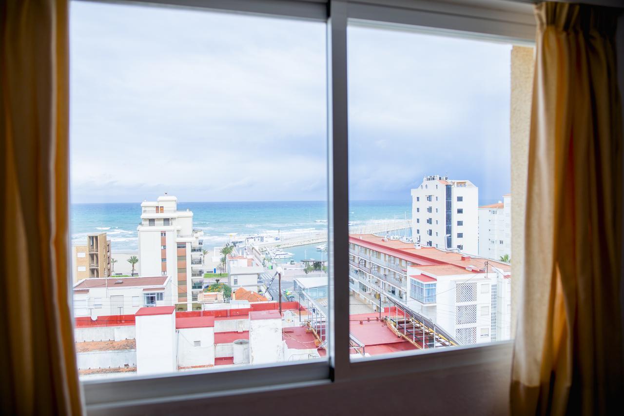 Apartamentos Turisticos Biarritz - Bloque I Гандия Экстерьер фото