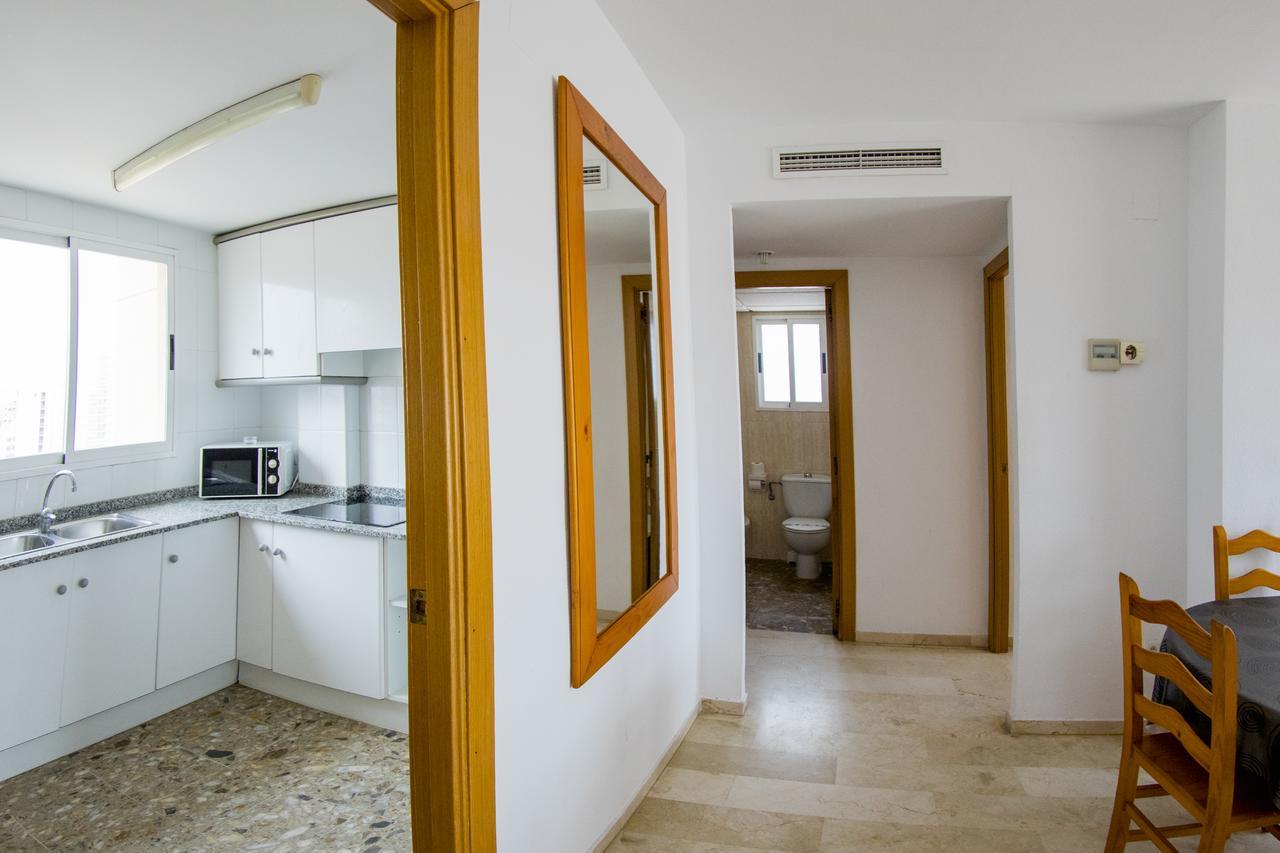 Apartamentos Turisticos Biarritz - Bloque I Гандия Экстерьер фото